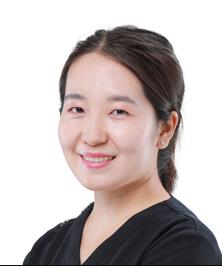 李芳 李芳