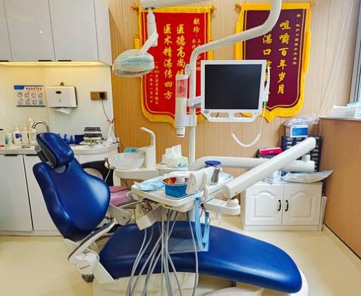 上海佳沪口腔门诊部治疗室