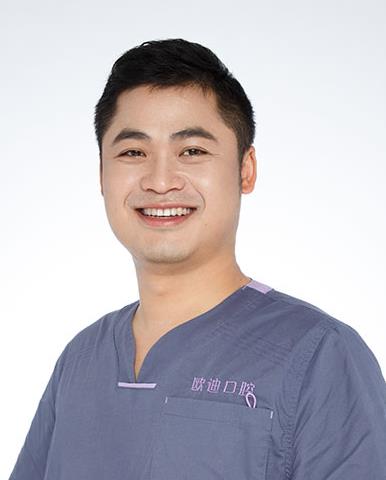 陈德明 陈德明