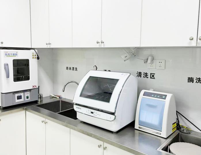 宁波奉化口腔医院消毒区