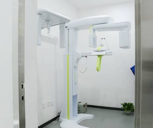 成都曼斯特口腔门诊部ct仪器