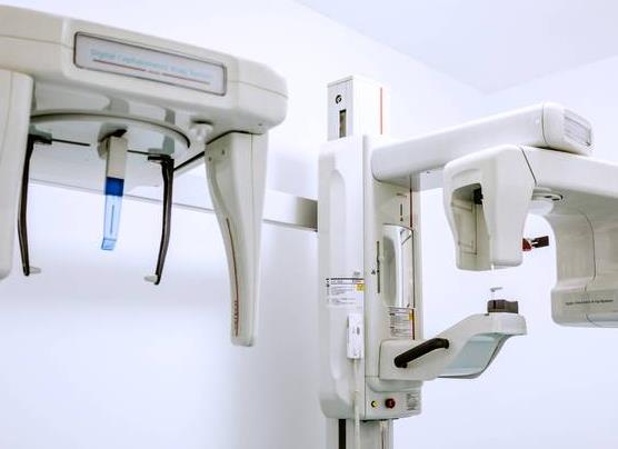 都江堰兴贝口腔诊所ct仪器