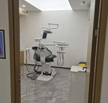东莞牙状元口腔门诊部治疗室