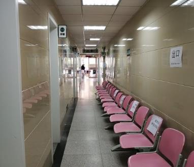 北京南区口腔医院休息区