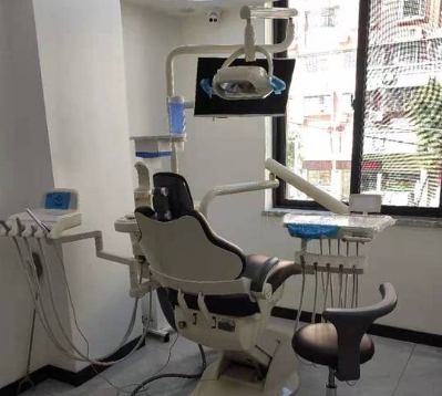 安溪联宇口腔门诊部治疗室