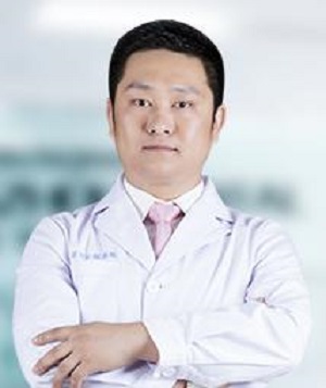 王松岩 王松岩
