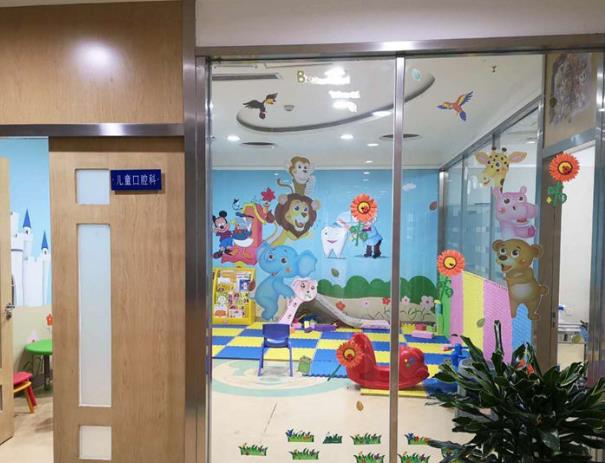 阳泉康贝口腔医院儿童游乐区
