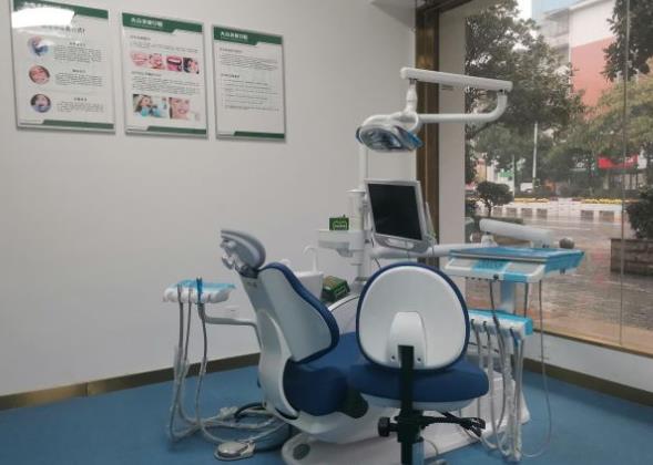 湖南邵阳大众芙蓉口腔医院治疗室