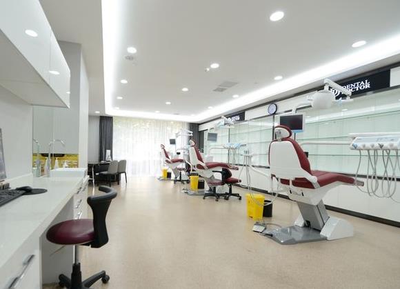 嘉兴牙博士口腔门诊部（南湖店）治疗室