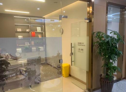 开封豫大口腔黄河路门诊部治疗室