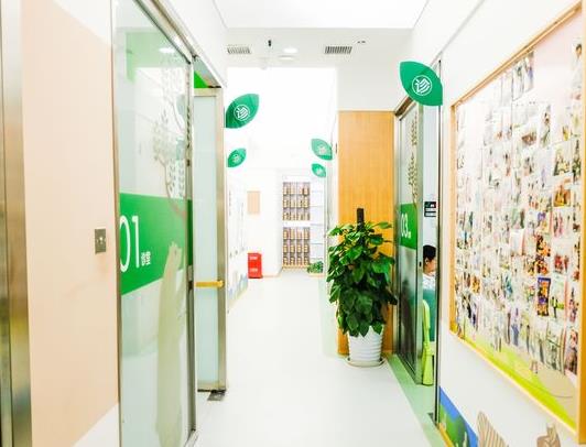 深圳青苗口腔（福田文博门诊）医院环境