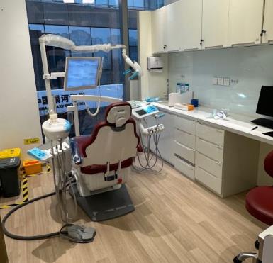 北京众奕型象口腔门诊部治疗室
