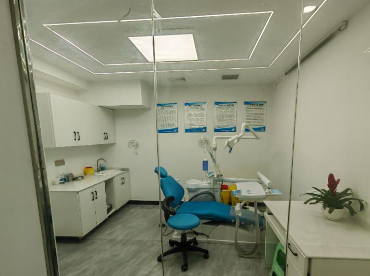 汕尾市爱牙口腔诊所治疗室
