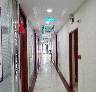 沈阳维尔口腔门诊部走廊