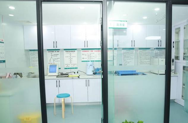 天津和平众大口腔门诊部消毒室