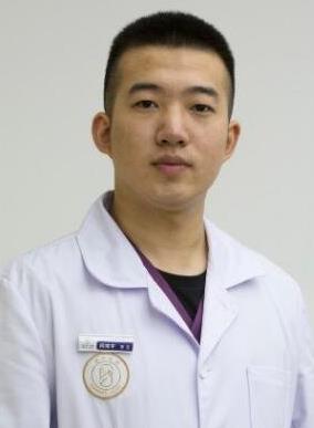 闫靖宇 闫靖宇