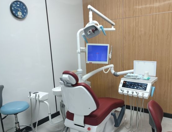 南宁创佳口腔门诊部治疗室