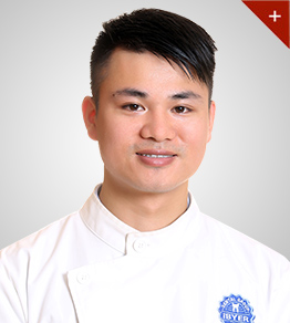 谭泽深 谭泽深