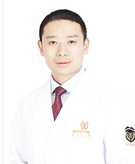 李伟伟 李伟伟