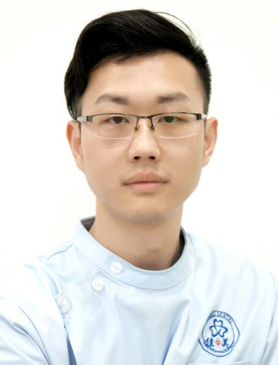 邓少卿 邓少卿