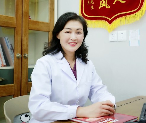 李新然 李新然