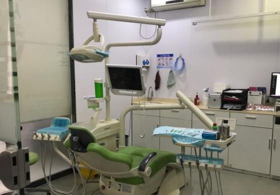 深圳米瑞齿科天健口腔诊所治疗室