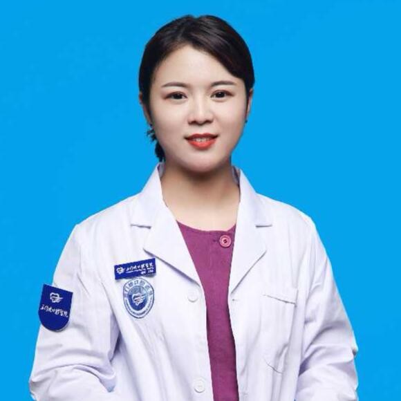 陈珊 陈珊