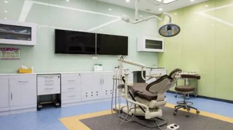深圳爱达口腔诊所诊疗室