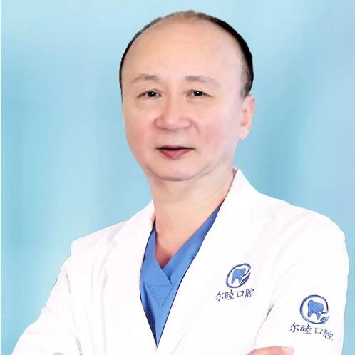 刘唯 刘唯