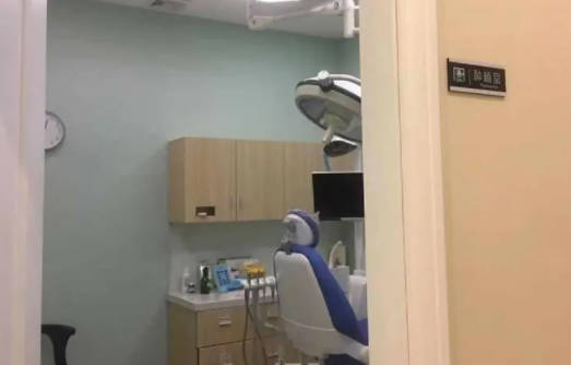 深圳匠承口腔诊所诊疗室