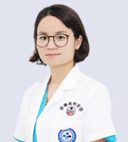 张芸 张芸