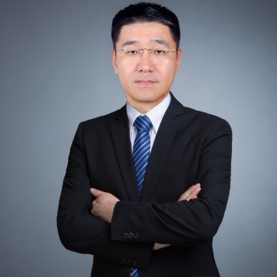 严庆 严庆