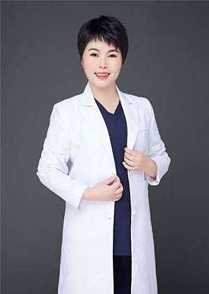 崔立欣 崔立欣