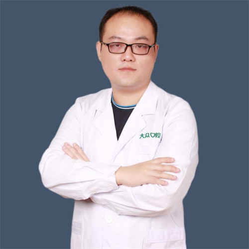 李跃文 李跃文