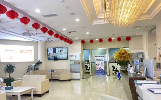 重庆仁铭口腔(财信城市国际店)大厅
