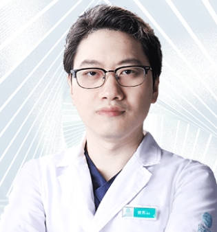曾亮 曾亮