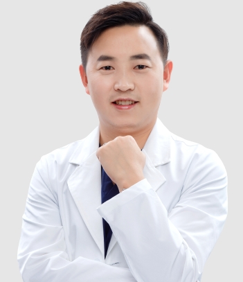 何通文 何通文