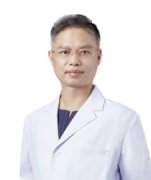杨海誉医生矫正种植技术怎么样-个人资料-湛江牙加美口腔医院