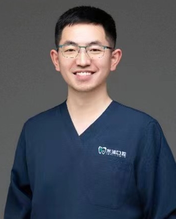 龚成建