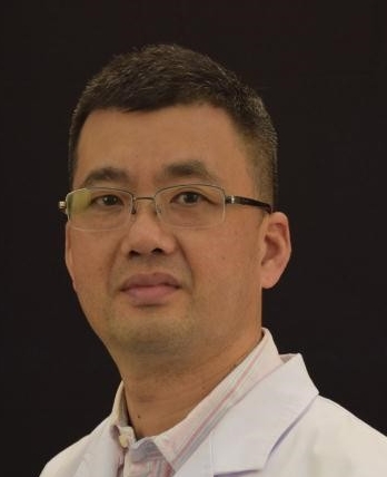 王超铭 王超铭