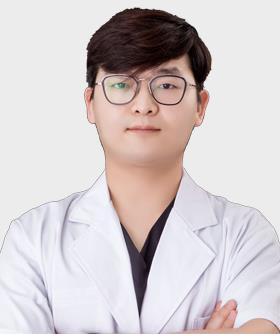 杨颜硕 杨颜硕