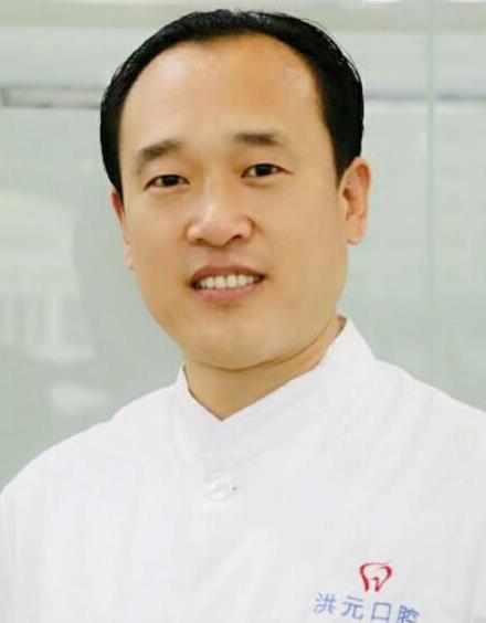 张洪元 张洪元