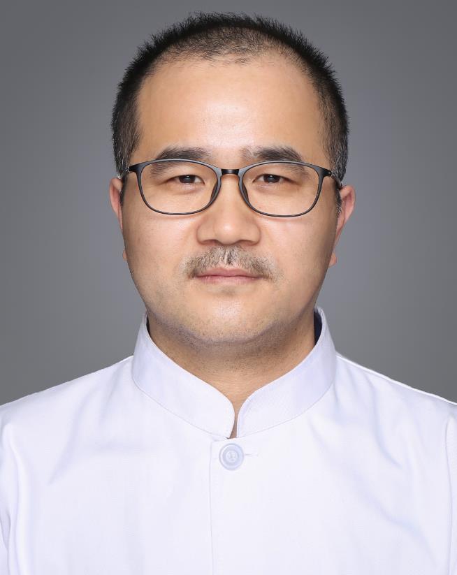 张志明