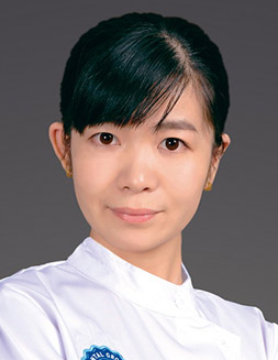 张嫣