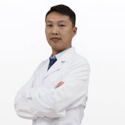 刘伟医生矫正种植技术怎么样-个人资料-钦州牙博士口腔门诊部
