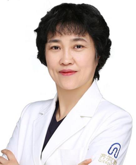 李师佩 李师佩