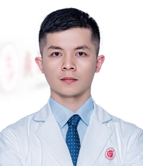 彭俊 彭俊
