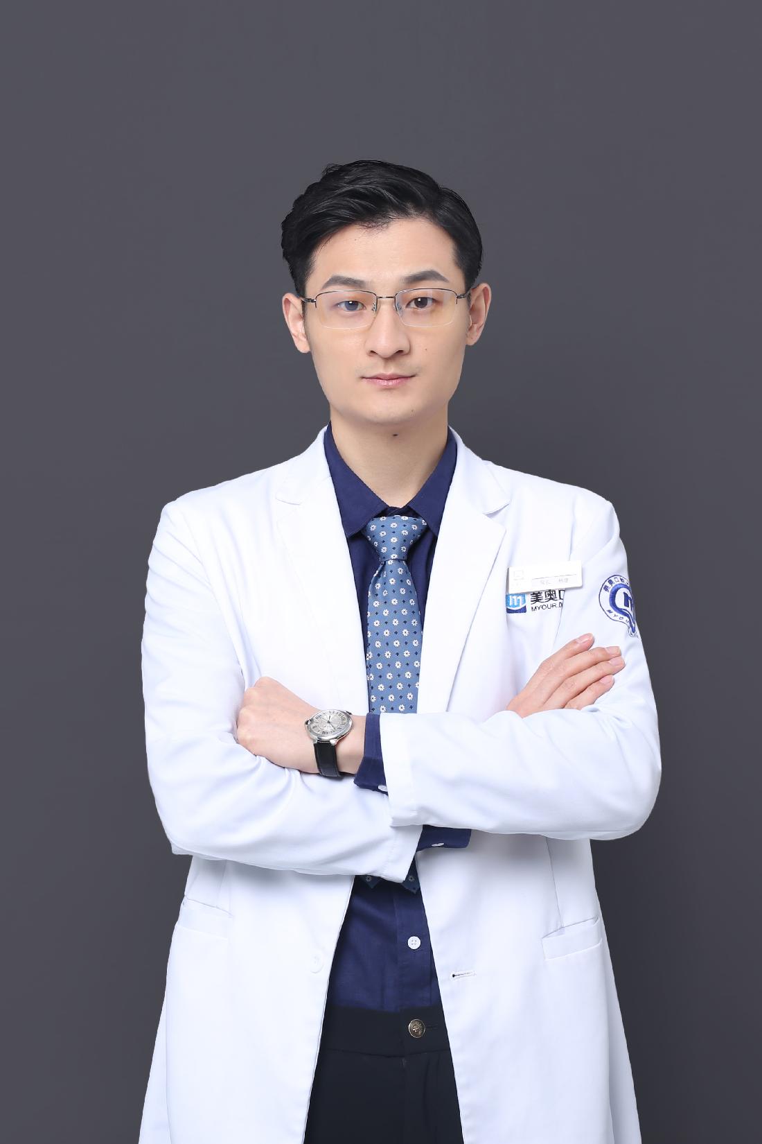 杨建 杨建
