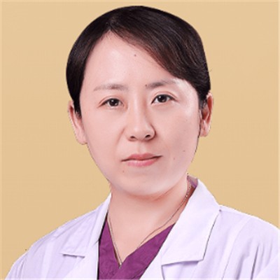 王雅君 王雅君