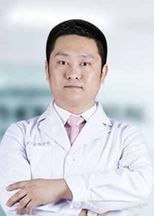 王松岩 王松岩